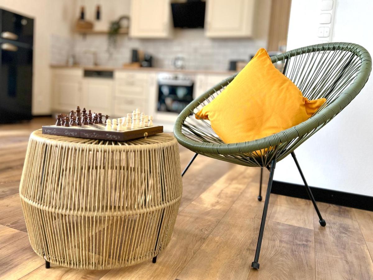 Grosse Wohnung Wellness + Sauna + Netflix Petershagen Exterior foto
