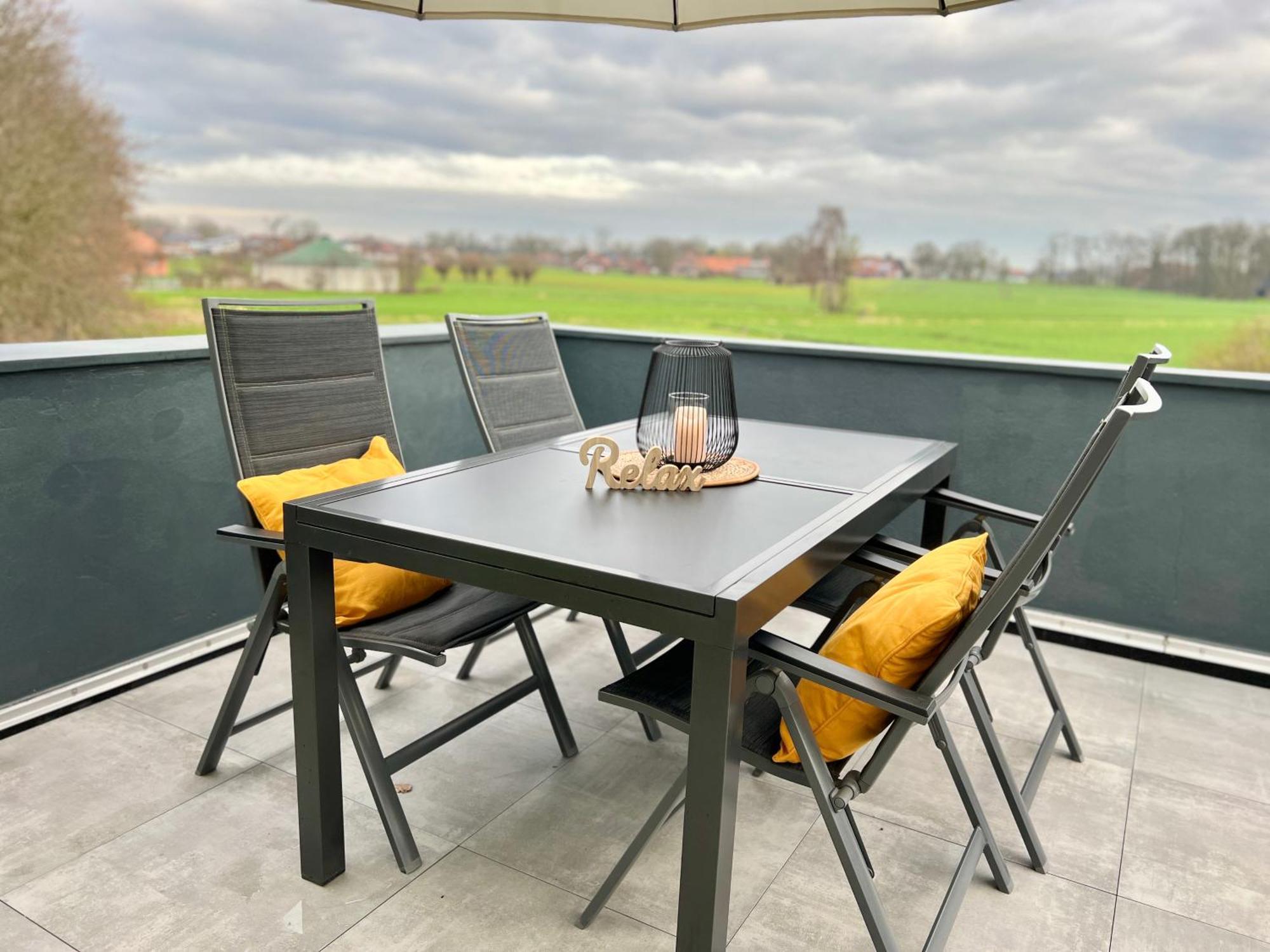Grosse Wohnung Wellness + Sauna + Netflix Petershagen Exterior foto